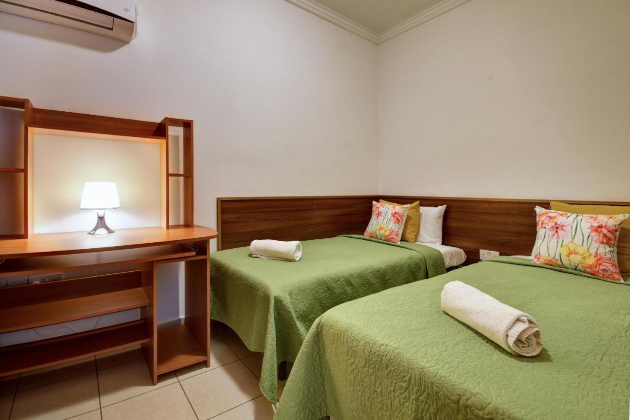 Morina Court - St Julians Seaside Bliss Apartments And Penthouse By Shortletsmalta San Ġiljan Exterior foto